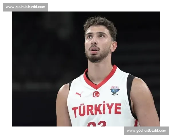 申京 24+16+6+2 率队闯欧锦赛八强创纪录 恭喜杜兰特！